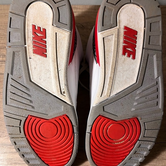 Jordan 3 retro fire red